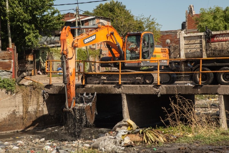 TRABAJOS DE MANTENIMIENTO Y LIMPIEZA EN QUILMES