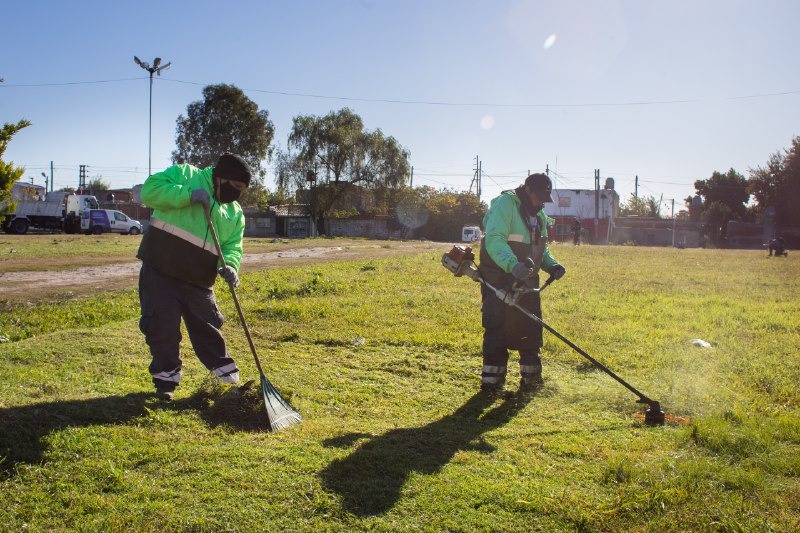 TRABAJOS DIARIOS DE HIGIENE URBANA, BACHEO Y SANEAMIENTO HÍDRICO