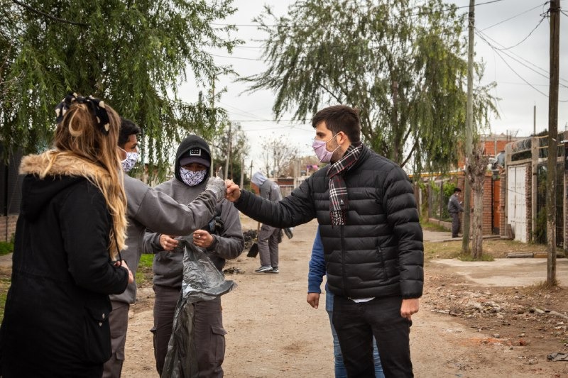 JORNADA INTEGRAL DE LIMPIEZA EN EL BARRIO EL EMPORIO DEL TANQUE