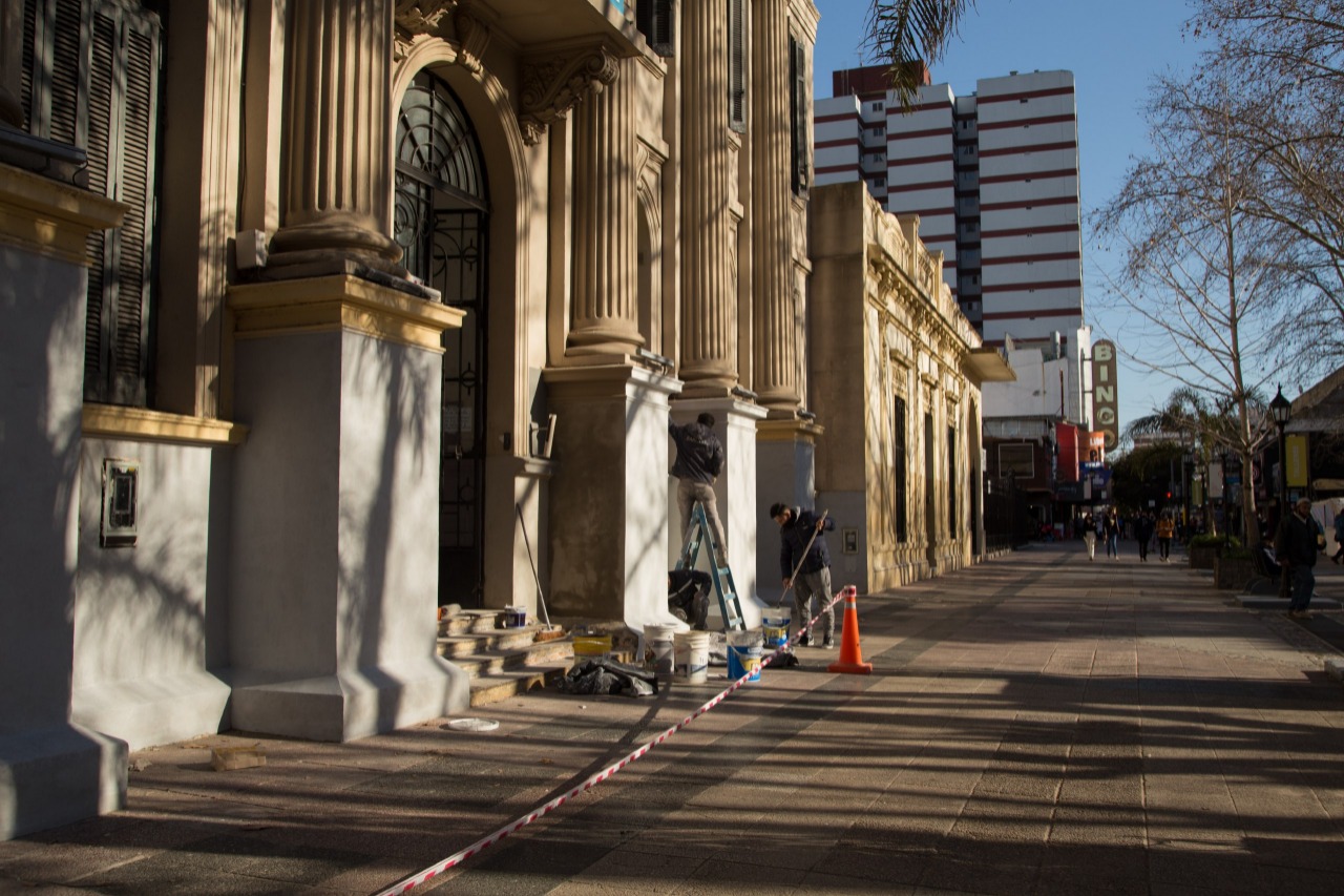 OBRAS EN LAS ESCUELAS DE LA MANZANA HISTÓRICA Y EN LA PLAZA SAN MARTÍN