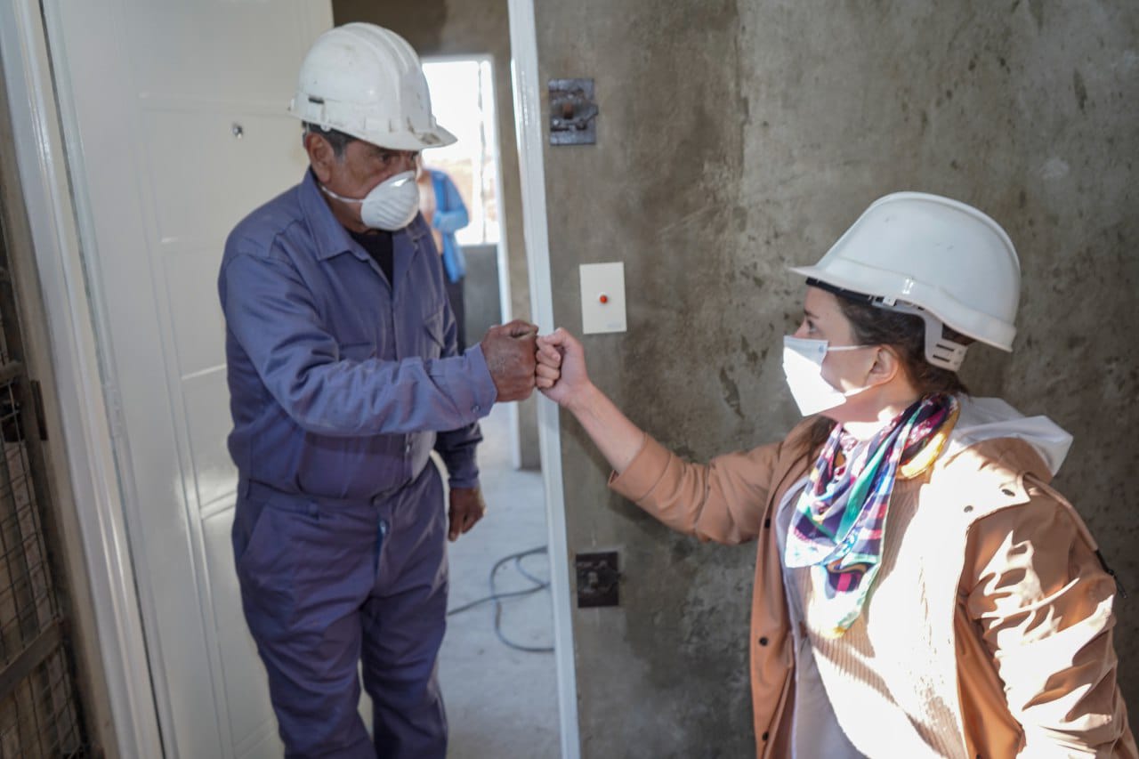 CONTINÚAN LAS OBRAS DE 24 VIVIENDAS EN EL BARRIO LOS EUCALIPTUS