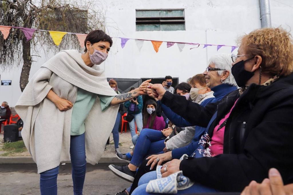 MAYRA CELEBRÓ EL DÍA DEL JUBILADO Y LA JUBILADA EN EL CJYP “LA PRIMAVERA”