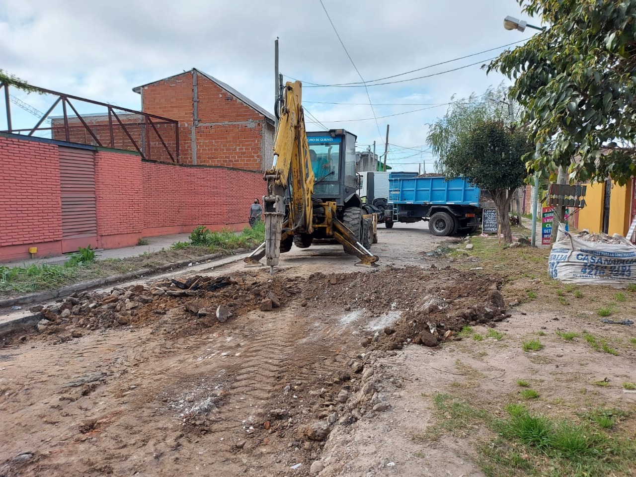  EL MUNICIPIO CONTINÚA CON LOS TRABAJOS DIARIOS DE MANTENIMIENTO