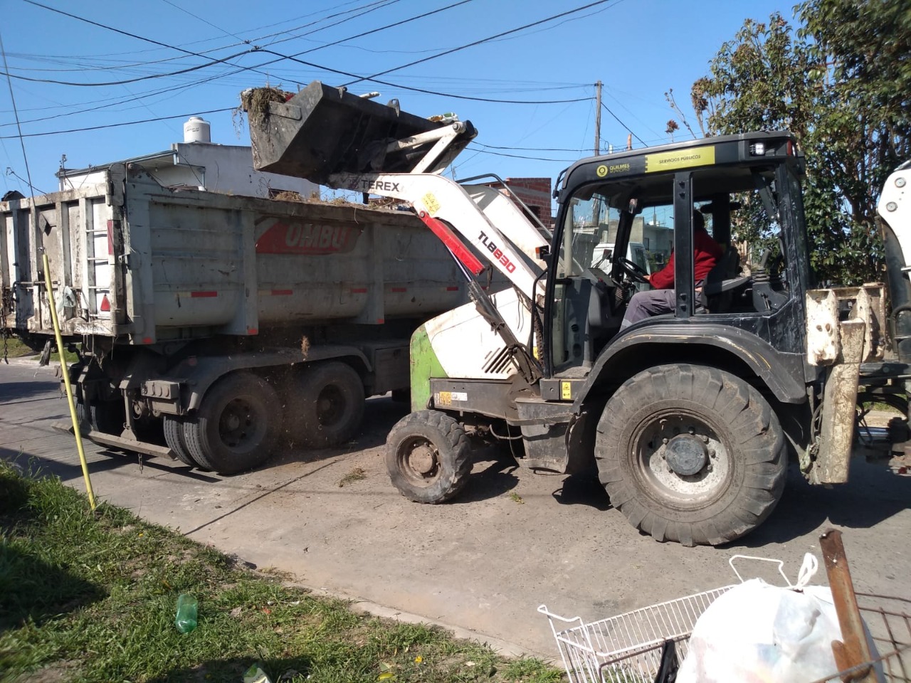  MÁS TRABAJOS DE BACHEO, LIMPIEZA DE ARROYOS Y MANTENIMIENTO 