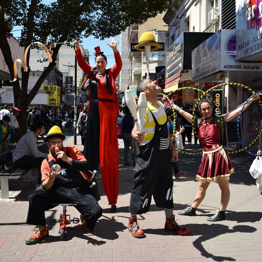  SE LLEVARON A CABO DIVERSAS ACTIVIDADES RECREATIVAS Y CULTURALES