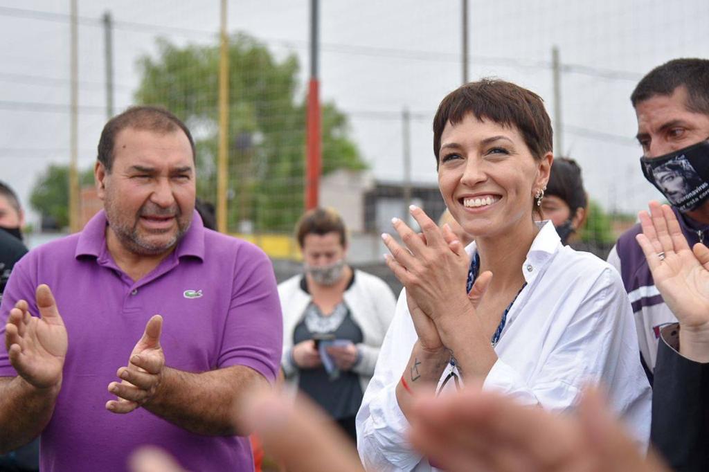 MAYRA RECORRIÓ LAS MEJORAS EDILICIAS HECHAS EN EL CLUB DEPORTIVO SAN MARTÍN