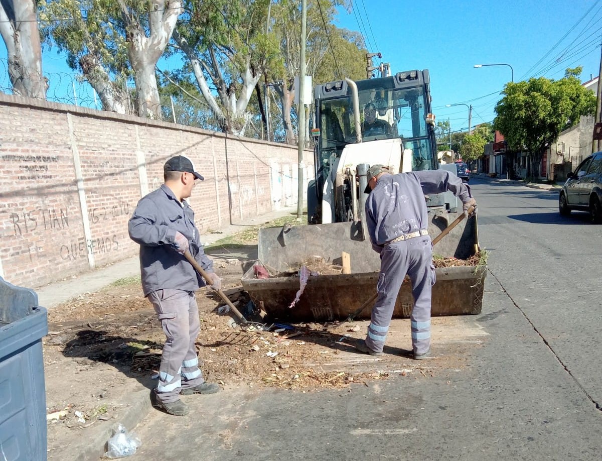 OTRA INTENSA JORNADA DE TRABAJOS DE SERVICIOS PÚBLICOS