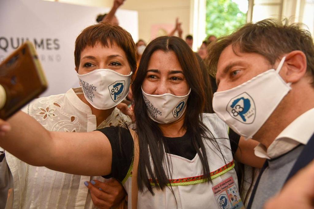 MAYRA Y KICILLOF FIRMARON CONVENIO PARA CONSTRUIR EDIFICIO PARA EL ISFD 83