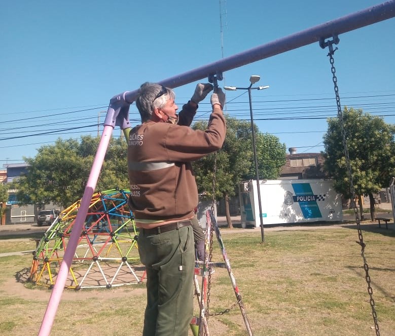 CONTINÚAN LOS TRABAJOS DE HIGIENE URBANA, SERVICIOS PÚBLICOS Y SANEAMIENTO