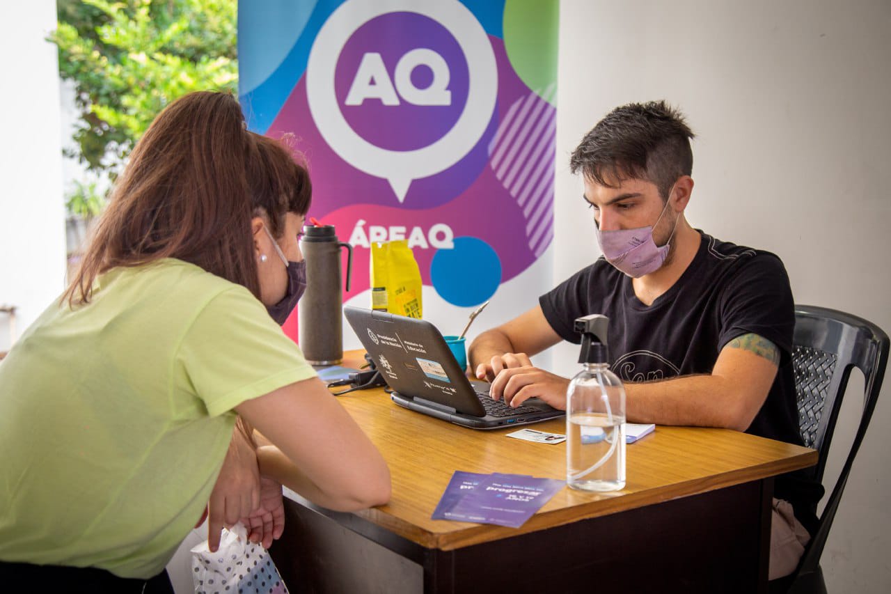 BECAS PROGRESAR: MÁS DE MIL JÓVENES QUILMEÑOS SE ANOTARON