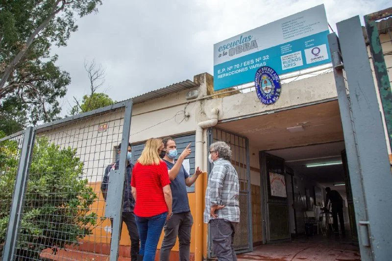 SIGUEN LOS TRABAJOS DE PUESTA EN VALOR EN DISTINTAS ESCUELAS DEL DISTRITO