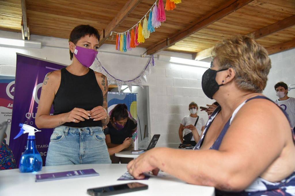 MAYRA SUPERVISÓ UN NUEVO OPERATIVO DE INSCRIPCIÓN A LAS BECAS PROGRESAR