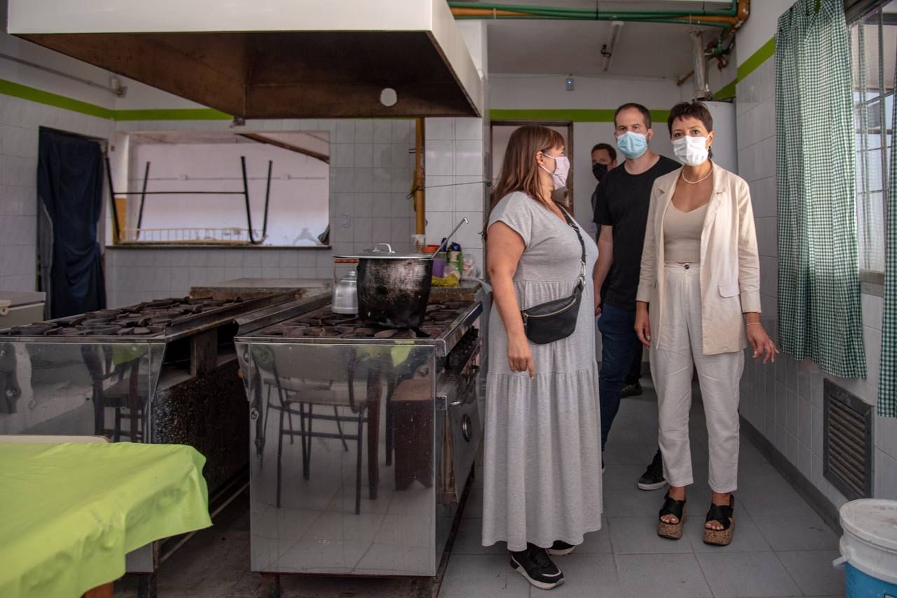 MAYRA MENDOZA RESALTÓ LAS MEJORAS CONCRETADAS EN INFRAESTRUCTURA ESCOLAR