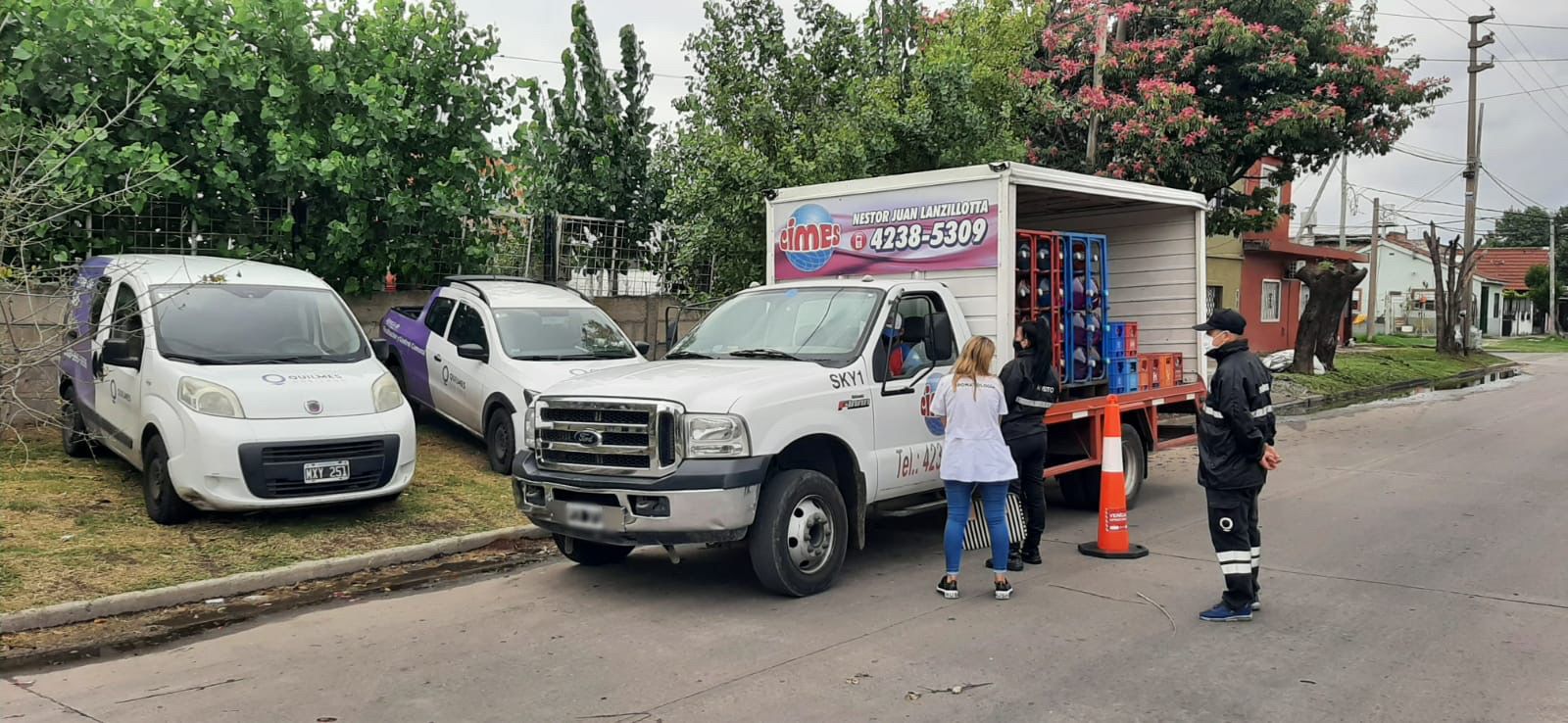 OPERATIVO POR CONTROL DE VUELCOS ILEGALES EN BERNAL OESTE