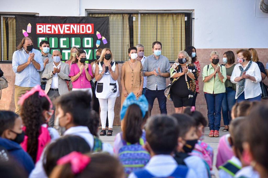 MAYRA: “LA EDUCACIÓN ES UN EJE CENTRAL EN NUESTRA GESTIÓN”
