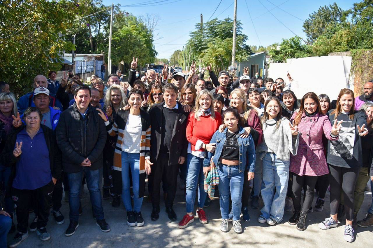 MAYRA Y KICILLOF RECORRIERON OBRAS EN QUILMES