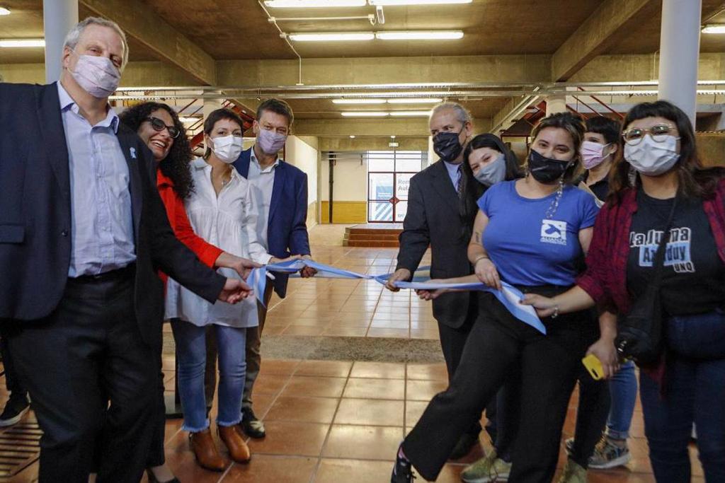 MAYRA MENDOZA PARTICIPÓ DE LA INAUGURACIÓN DE 18 NUEVAS AULAS EN LA UNQ