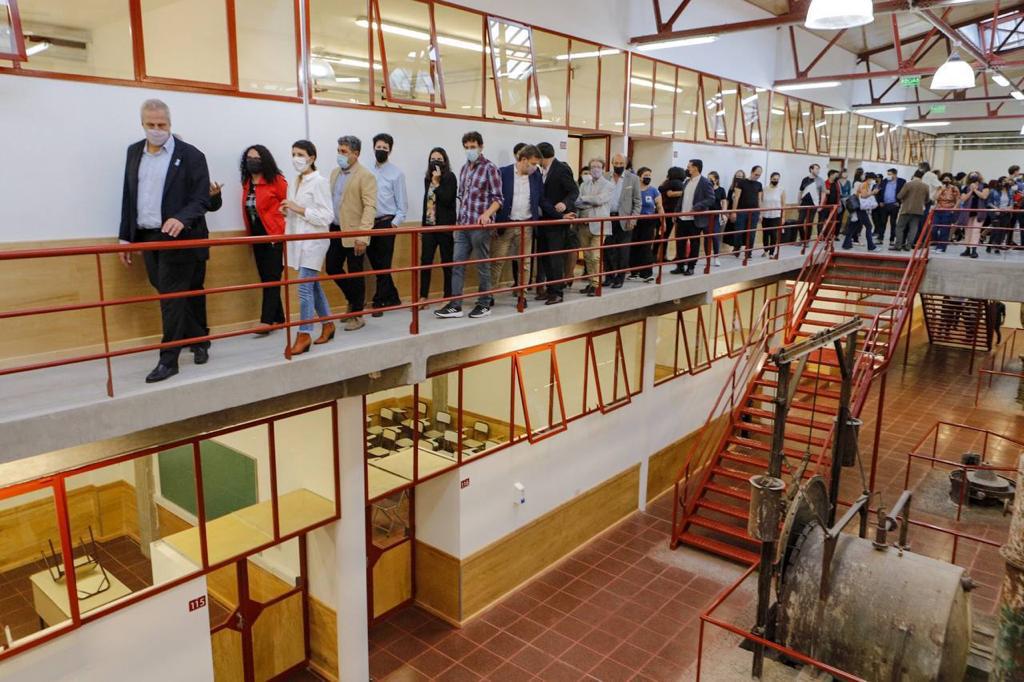 MAYRA MENDOZA PARTICIPÓ DE LA INAUGURACIÓN DE 18 NUEVAS AULAS EN LA UNQ