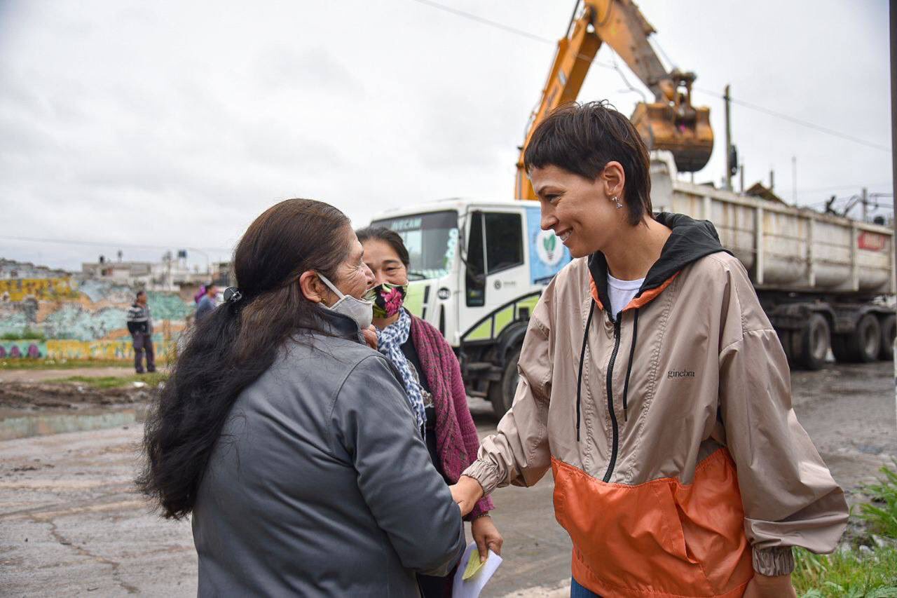 MAYRA EN EL OPERATIVO DE LIMPIEZA Y SANEAMIENTO DEL ARROYO LAS PIEDRAS