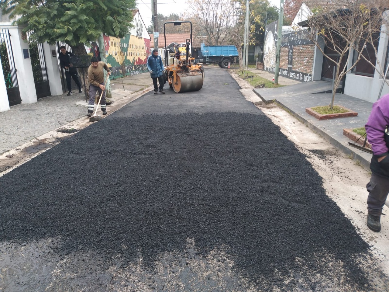 EL MUNICIPIO REALIZÓ TAREAS DE BACHEO, HIGIENE URBANA Y SANEAMIENTO