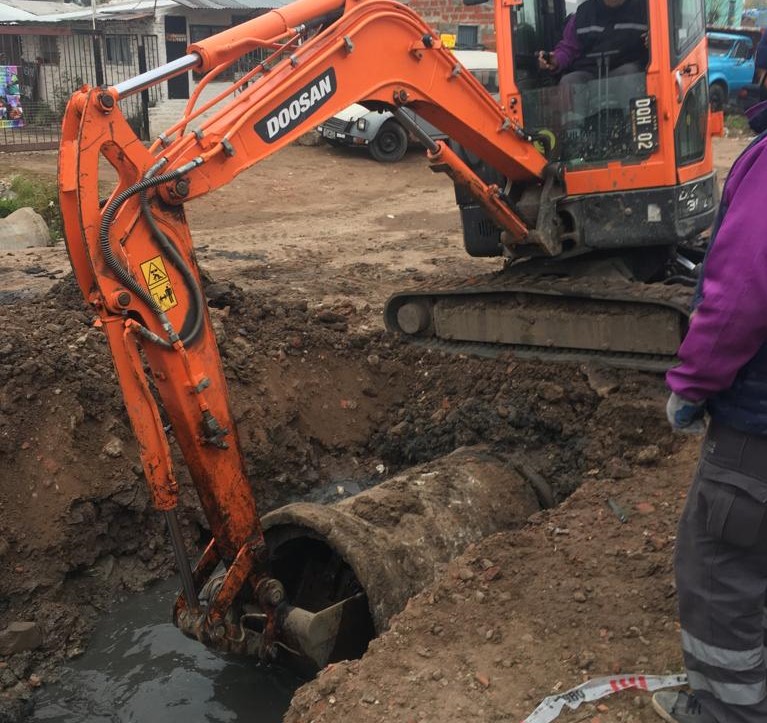 EL MUNICIPIO REALIZÓ TAREAS DE BACHEO, HIGIENE URBANA Y SANEAMIENTO