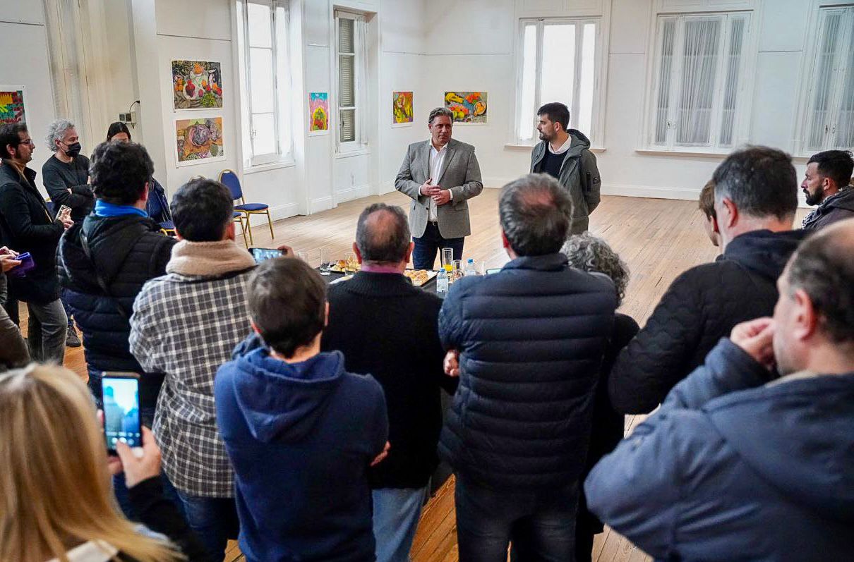 EL MUNICIPIO DE QUILMES AGASAJÓ A LOS Y LAS PERIODISTAS LOCALES EN SU DÍA