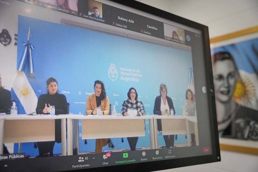 MAYRA PARTICIPÓ DE LA PRIMERA JORNADA CON INTENDENTAS DE TODO EL PAÍS