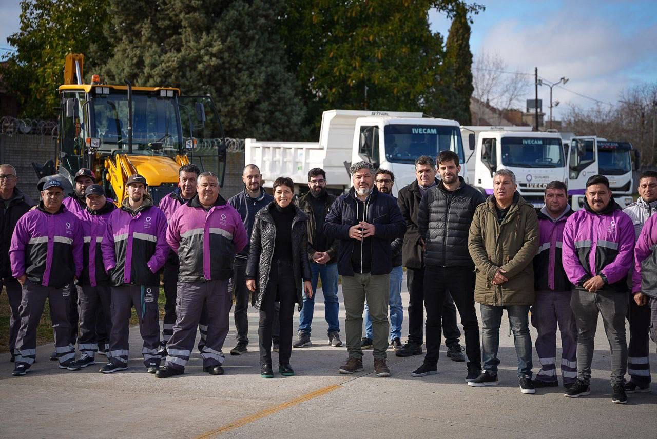 MAYRA PRESENTÓ NUEVO EQUIPAMIENTO VIAL PARA SERVICIOS PÚBLICOS