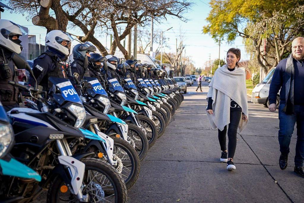 MAYRA INAUGURÓ LA NUEVA BASE OPERATIVA DE LA DIVISIÓN MOTORIZADA