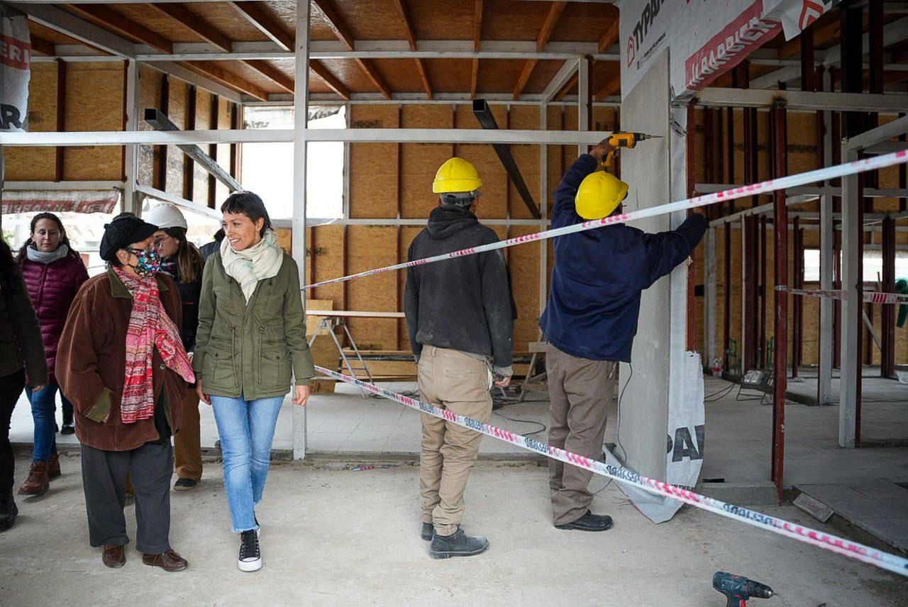 MAYRA SUPERVISÓ LOS AVANCES DE DISTINTAS OBRAS EN EZPELETA