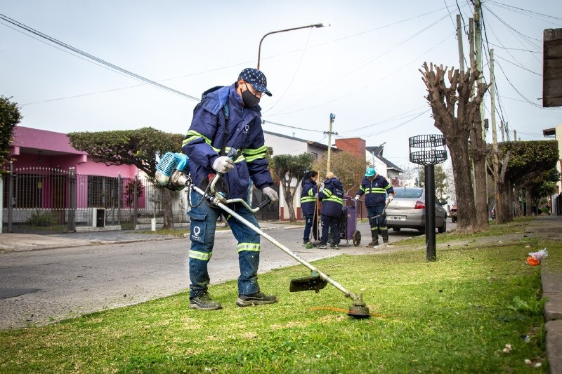OPERATIVO INTEGRAL DE LIMPIEZA EN LOS BARRIOS LA COLONIA Y LA MATERA