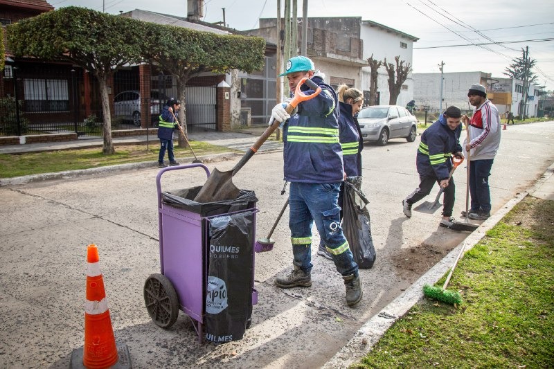 OPERATIVO INTEGRAL DE LIMPIEZA EN LOS BARRIOS LA COLONIA Y LA MATERA