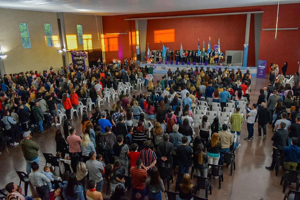  ENTREGA DE DIPLOMAS A MÁS DE 350 EGRESADOS Y EGRESADAS DEL PLAN FinES 2022