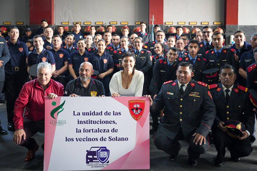 MAYRA PARTICIPÓ DEL 64º ANIVERSARIO DEL CUARTEL DE BOMBEROS DE SOLANO