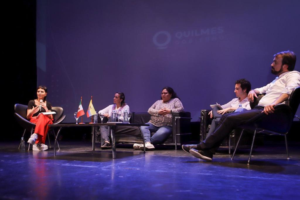 MAYRA ENCABEZÓ UNA IMPORTANTE CONFERENCIA INTERNACIONAL EN QUILMES