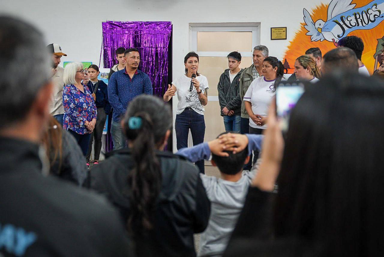 MAYRA RECORRIÓ LOS OPERATIVOS ORGANIZAR COMUNIDAD Y QUILMES CERCA EN IAPI