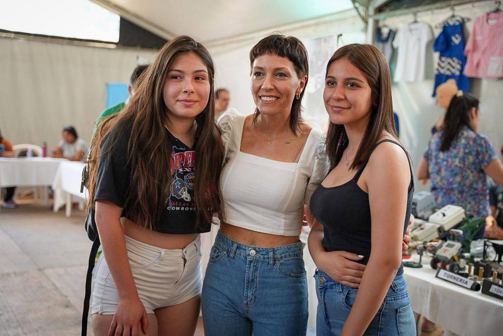 MAYRA VISITÓ LA “EXPO QUILMES EDUCA 2022” 