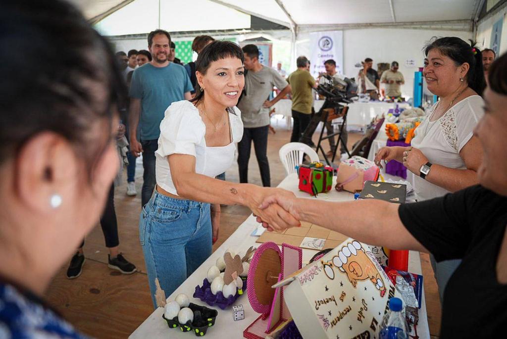 MAYRA VISITÓ LA “EXPO QUILMES EDUCA 2022” 