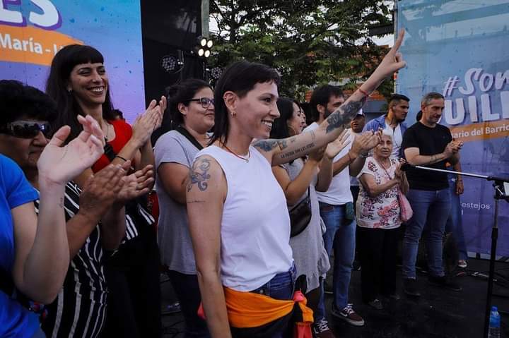 MAYRA JUNTO A LOS VECINOS DEL BARRIO SANTA MARÍA-IAPI EN SU 39º ANIVERSARIO