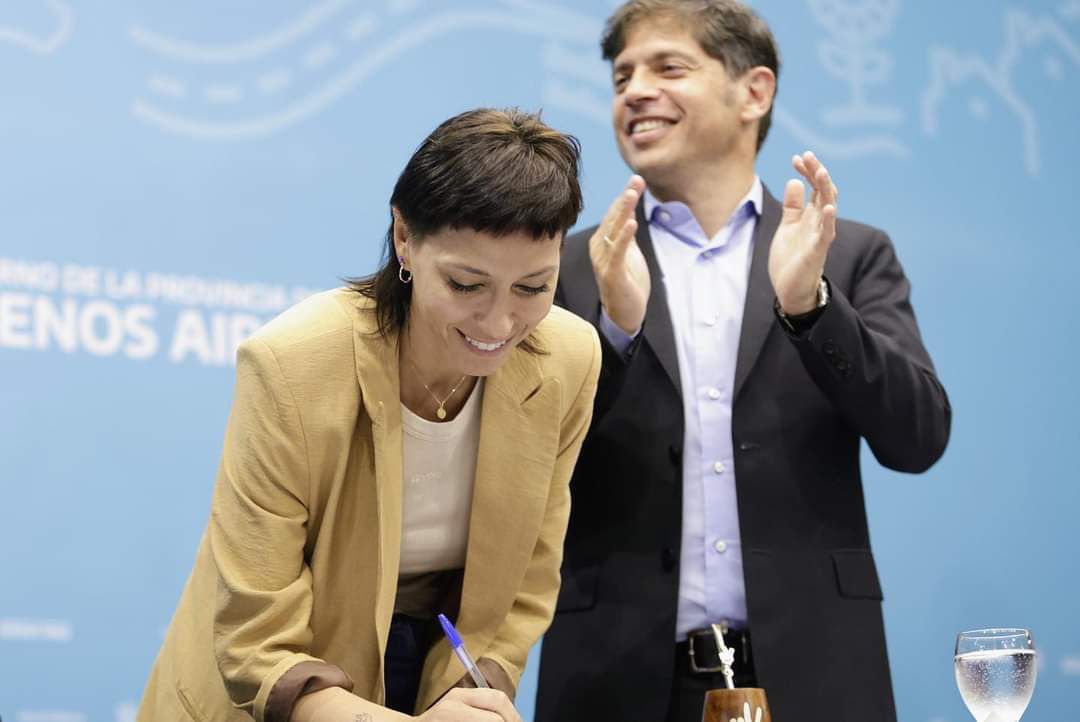  MAYRA MENDOZA SUSCRIBIÓ A QUILMES AL PROGRAMA PRECIOS JUSTOS