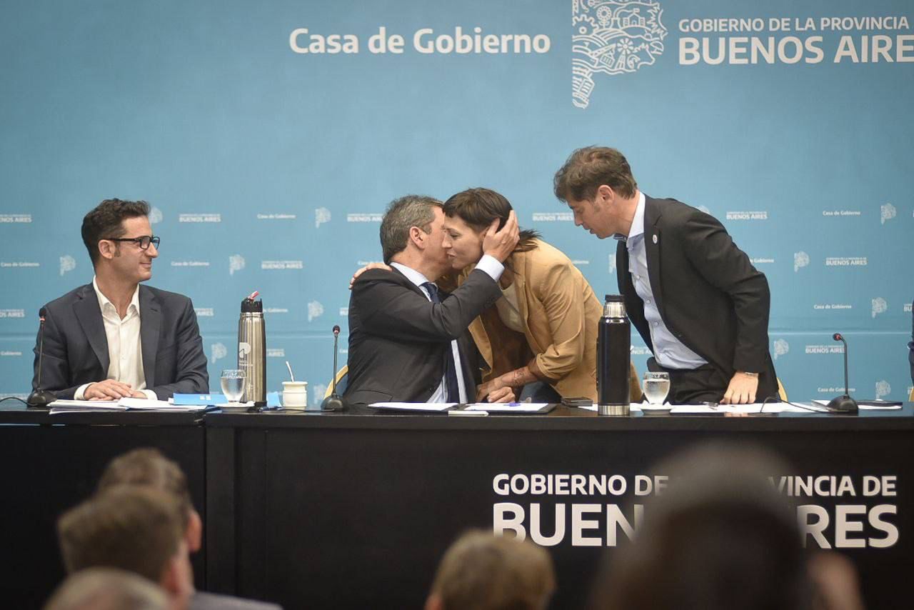  MAYRA MENDOZA SUSCRIBIÓ A QUILMES AL PROGRAMA PRECIOS JUSTOS
