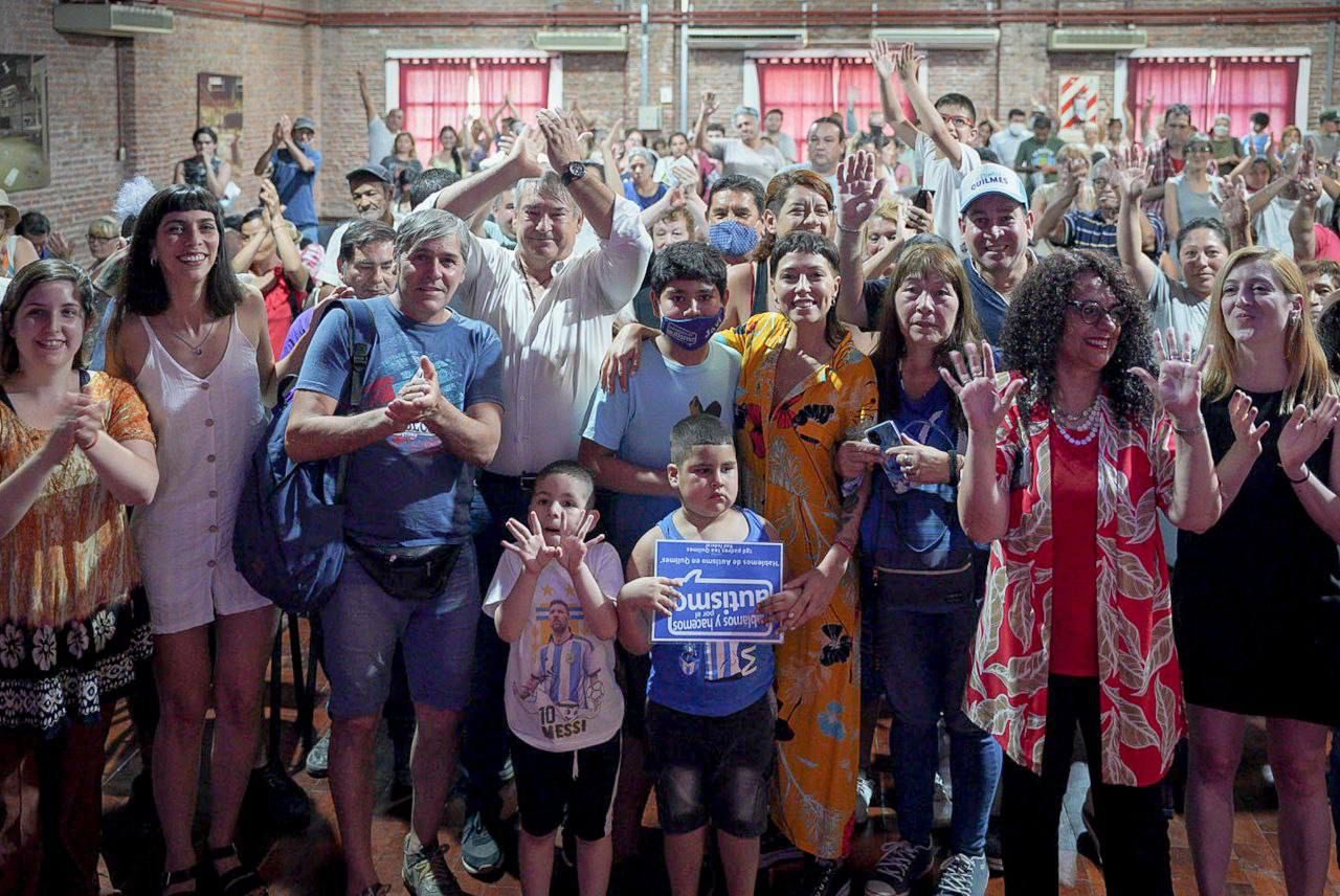 MAYRA Y JORGE D’ONOFRIO ENTREGARON NUEVOS PASES LIBRES MULTIMODALES