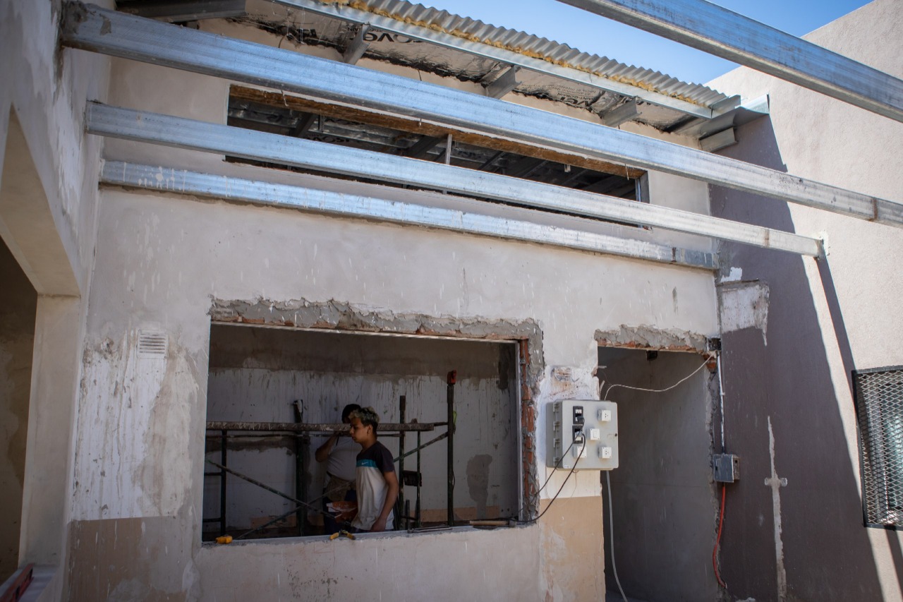 AVANZA LA OBRA DEL CENTRO DE TRATAMIENTO Y REHABILITACIÓN INFANTIL COMUNAL