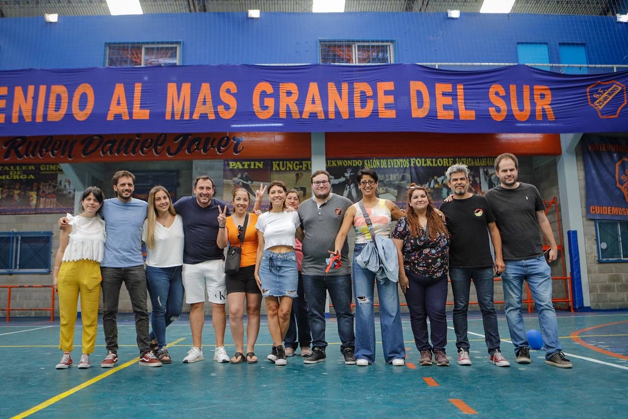 INTENSA AGENDA DE MAYRA EN BERNAL OESTE
