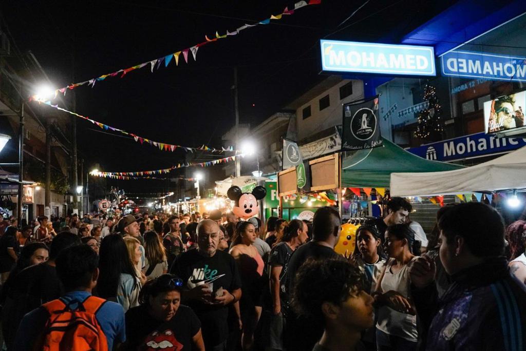 GRAN PARTICIPACIÓN DE VECINOS Y VECINAS EN “LA NOCHE DE EZPELETA”