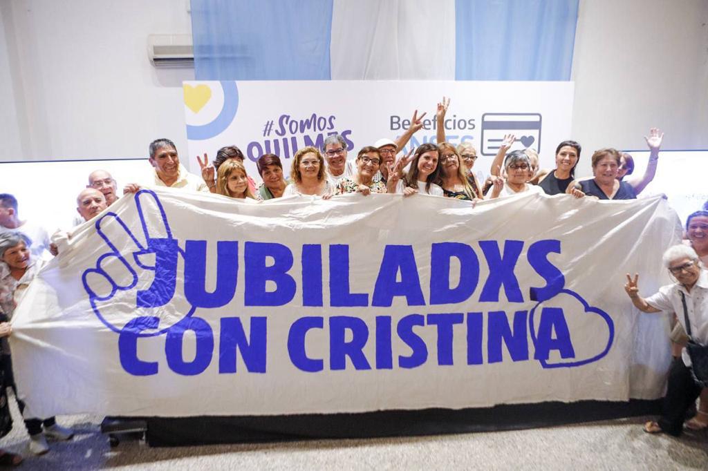  MAYRA Y FERNANDA RAVERTA FIRMARON UN CONVENIO 