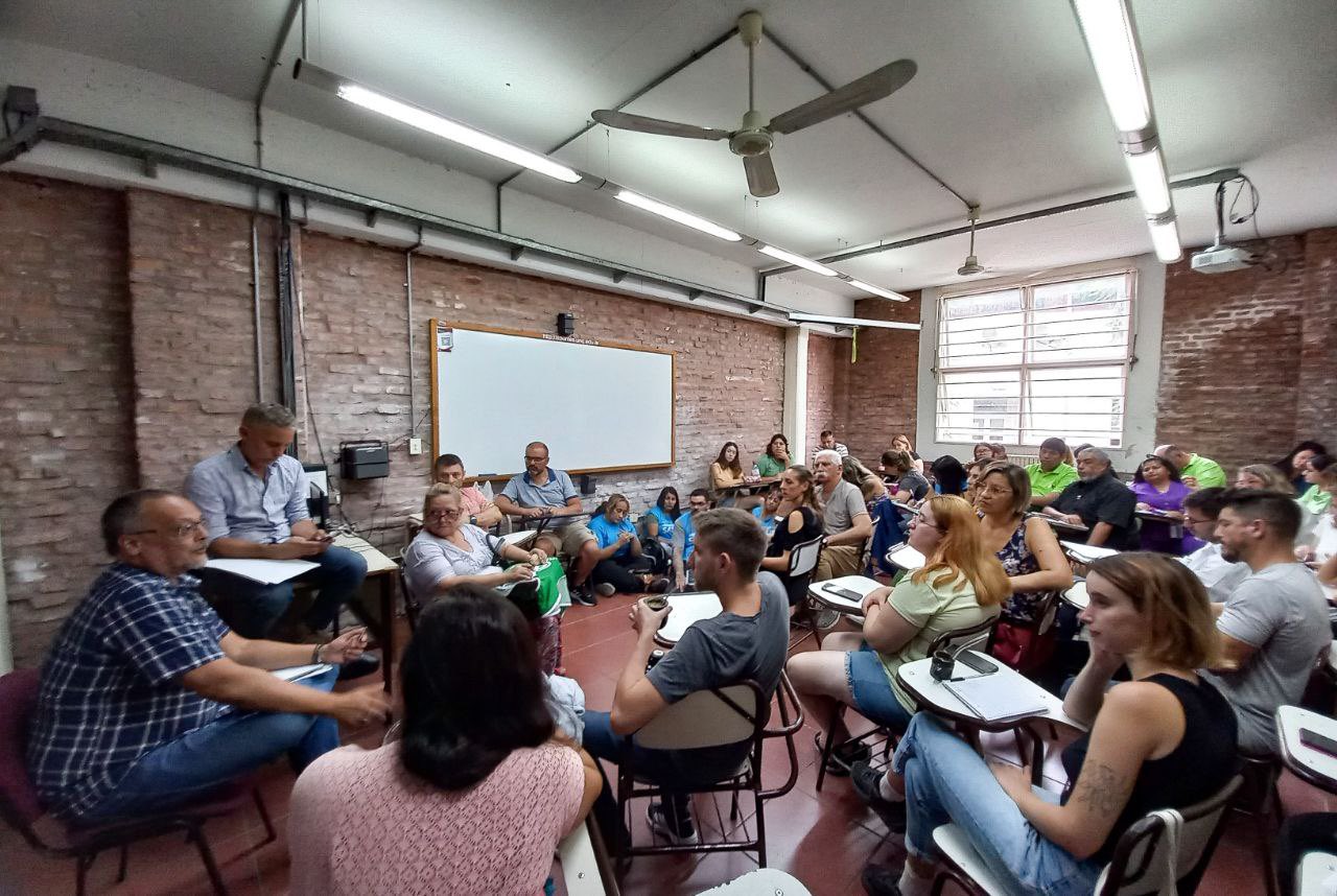 QUILMES FUE SEDE DEL PREENCUENTRO REGIONAL DEL CONGRESO DE SALUD PROVINCIAL
