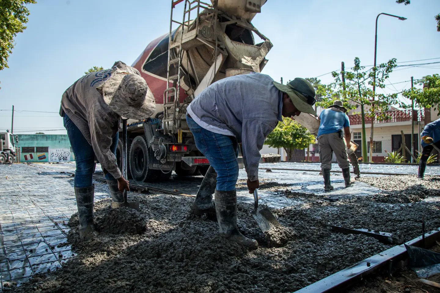 ESTÁN EN MARCHA LAS OBRAS DE REFUNCIONALIZACIÓN DEL PARQUE DE BERNAL OESTE