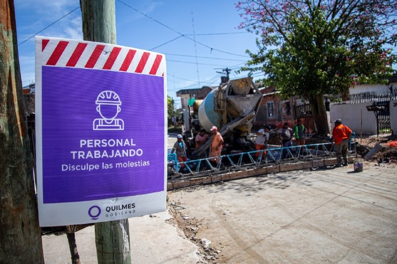 AVANZAN LAS OBRAS EN LAS CALLES ALEDAÑAS A LA AVENIDA SAN MARTIN