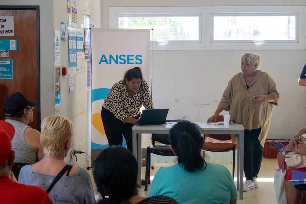 JORNADAS DE ASESORAMIENTO PARA PERSONAS EN EDAD JUBILATORIA